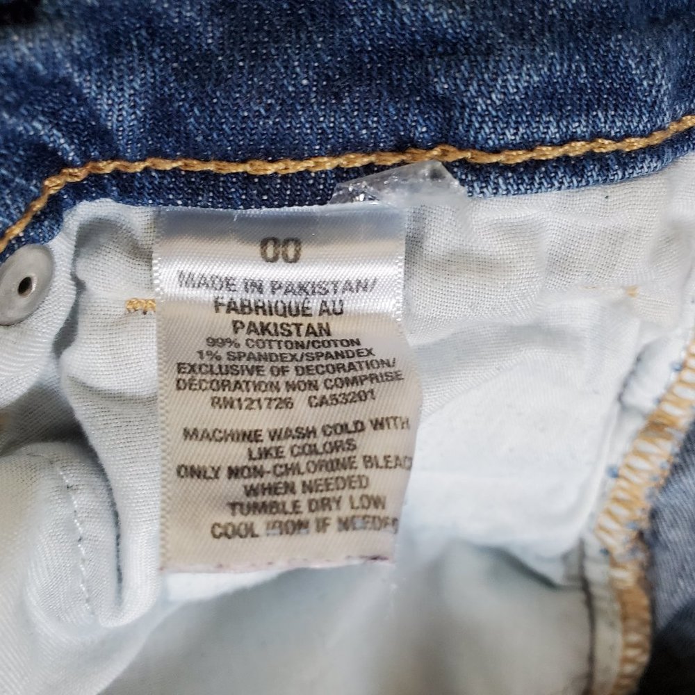 Aéropostale designed in NYC distressed blue denim jean shorts midi - Picture 3 of 8